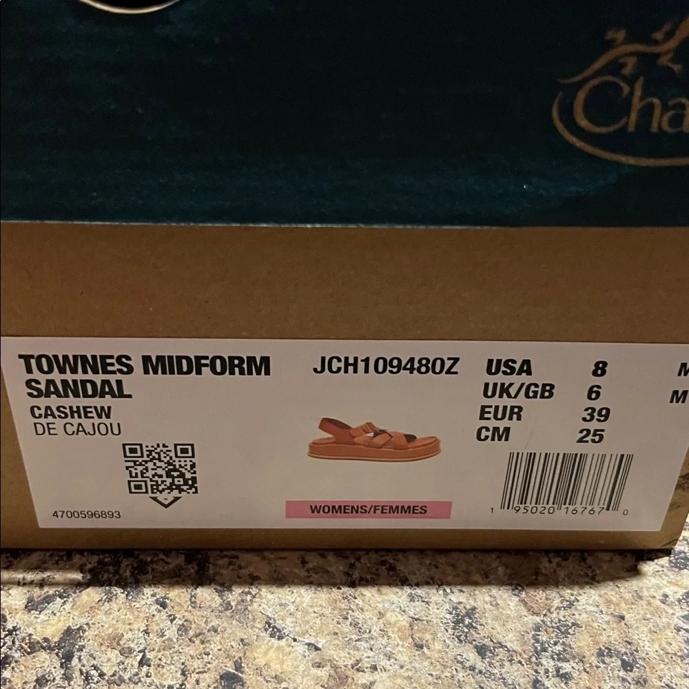 Chaco Townes Midform Leather Sandal - Picture 5 of 10